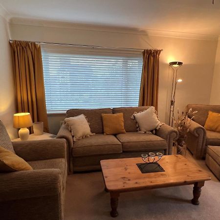 אמבלסייד Cheerful 3 Bedroom Cottage In Central Location מראה חיצוני תמונה